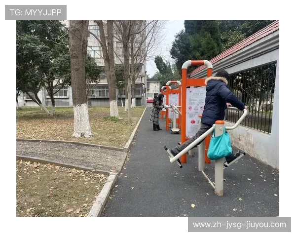 用力踩踏类健身器材的使用方式与锻炼效果